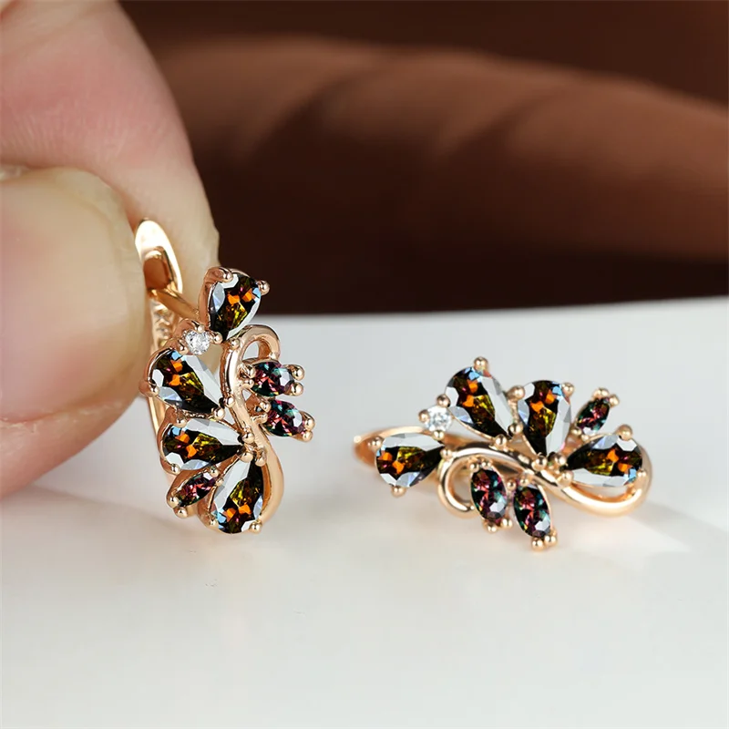 

Elegant Pear Cut Multicolor Crystal Zircon Flower Design Clip on Hoop Earrings for Women Party Accessories Banquet Jewelry Gift
