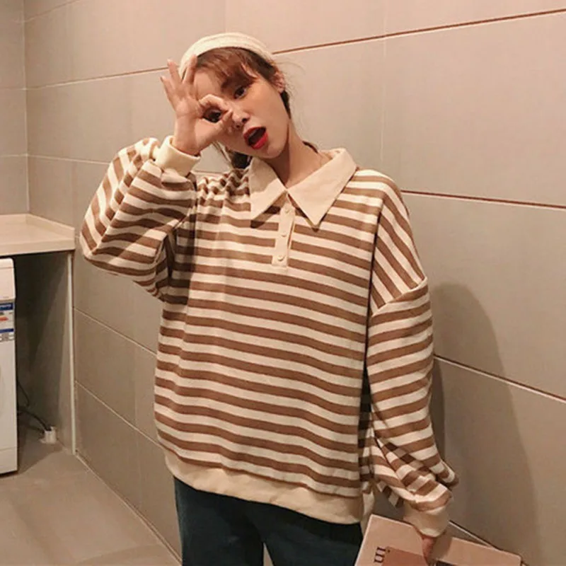 Женская тонкая свободная футболка-поло в полоску Корейском стиле на осень |