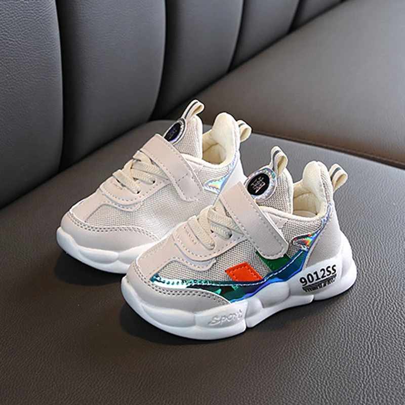 Новые детские спортивные модные кроссовки для бега мальчиков и девочек сетчатая