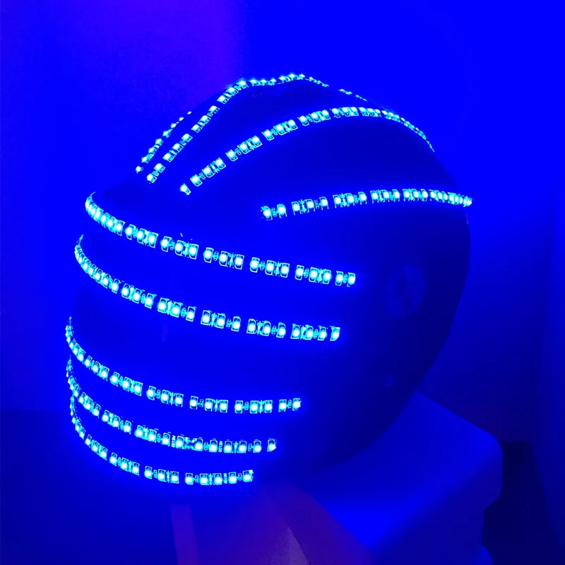 Светящийся костюм с LED-фонариками и шлемом Александра робота для выступления на сцене.