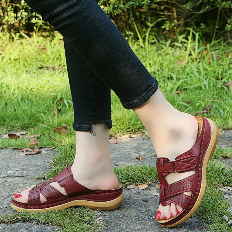 

2021 Summer Women Wedge Sandals Premium Orthopedic Open Toe Sandals Vintage Anti-slip Leather Casual Female Platform Retro Shoes