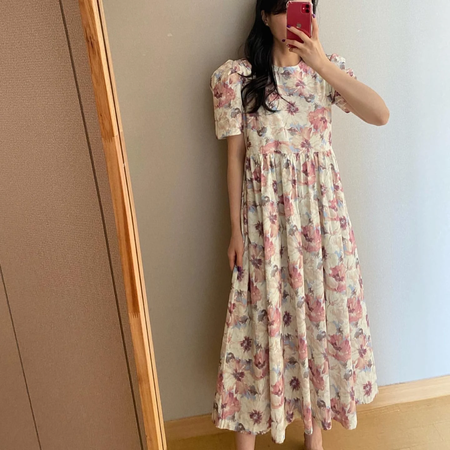 

Summer 2021 Korean Ins Retro Sweet Girl Western Style Youthful-Looking round Neck Short Sleeve Midi Flower Dress
