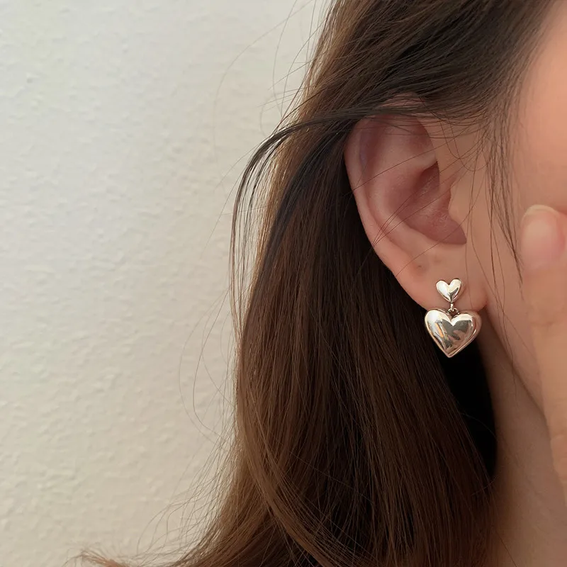 

Серьги-подвески женские из серебра 925 пробы с кисточкой и большим сердцем
