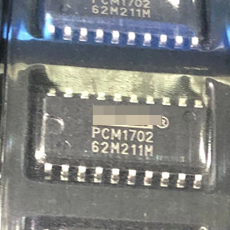 

Чип PCM1702U PCM1702 SOP20 IC, новый и оригинальный Встроенный ЦАП/аудио 20 бит 44,1 K