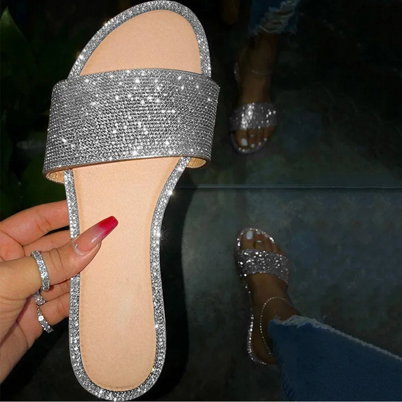 

2021 Glitter Slippers Women Summer Sandals Fashion Bling Female Candy Color Flip Flops Beach Diamond Flat Shoes Outdoor Sandals