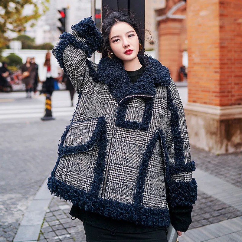 

2019 female new winter Korean style fashion warm woolen coat wool thicking fur collar loose short coat