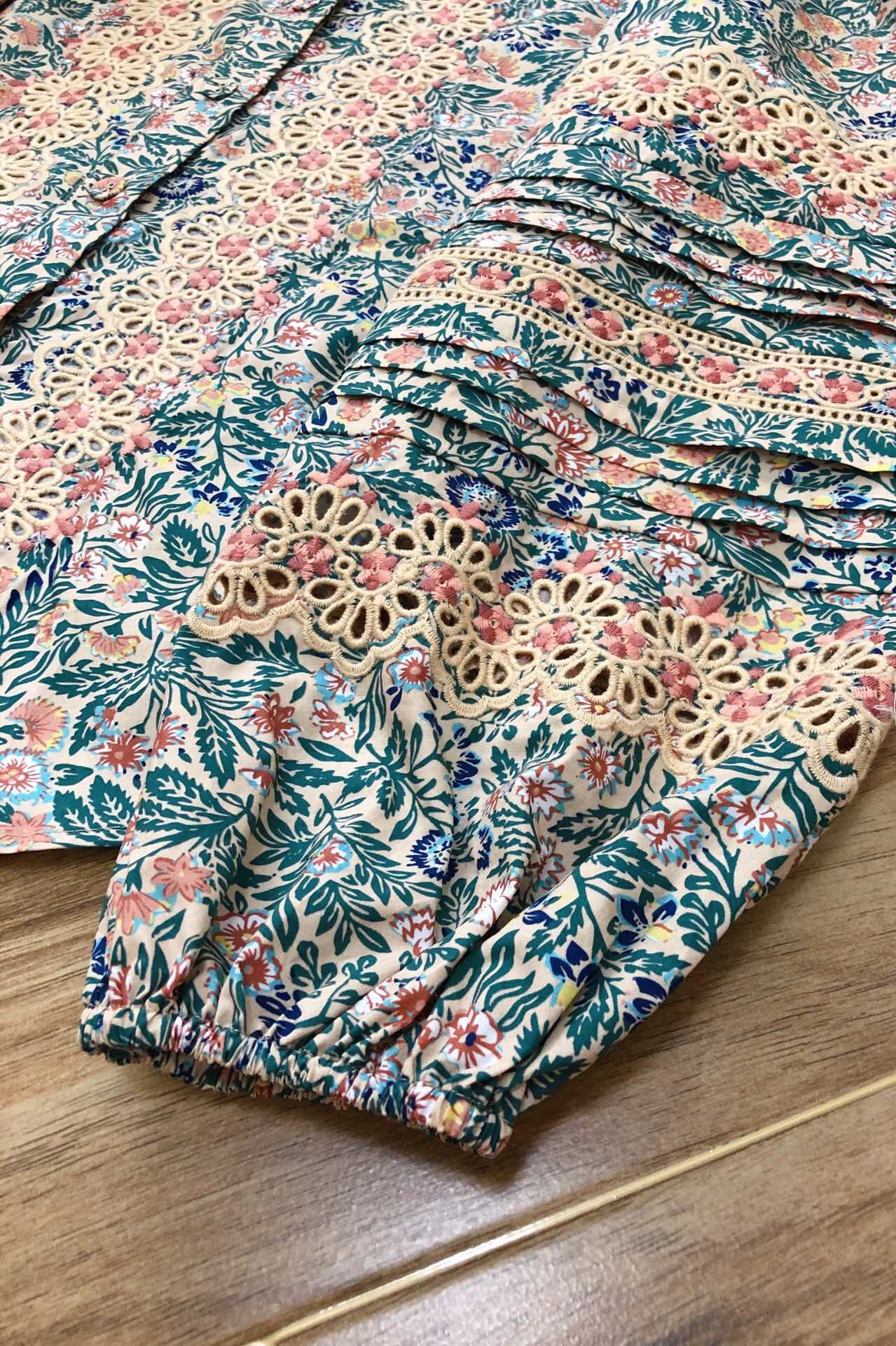 

2021 Summer Countryside New Women's Round Neck Pleated Lantern Long Sleeve Single Breasted Cotton Embroidery Floral Shirt Top