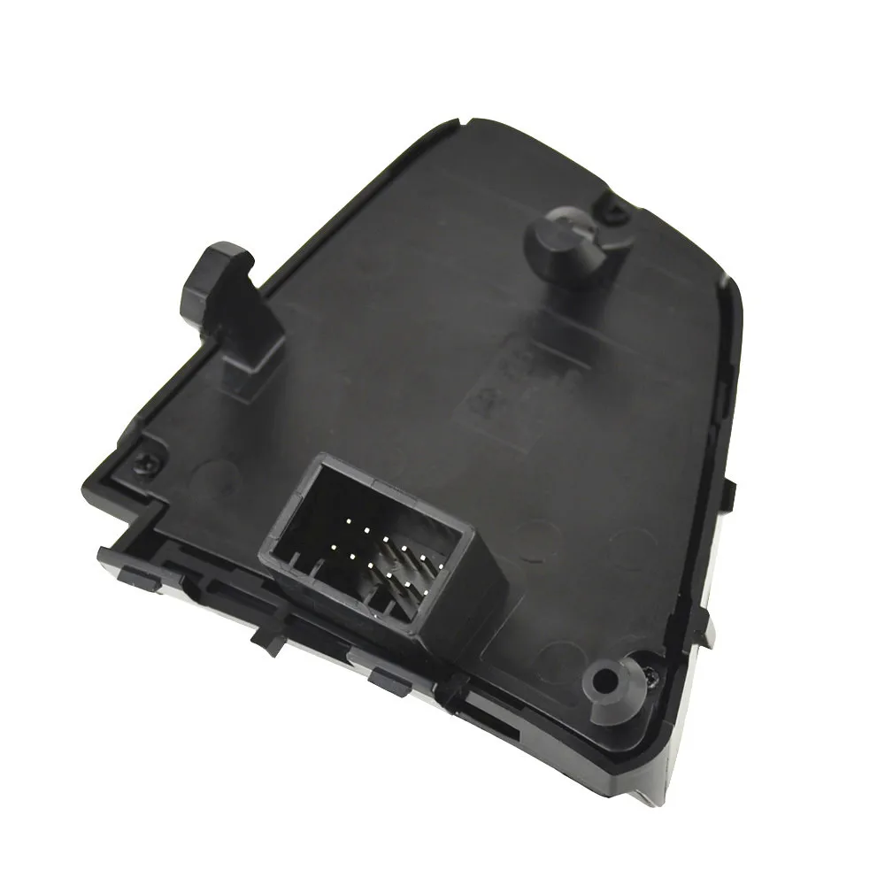 Круиз контроль Многофункциональная кнопка переключения рулевого колеса