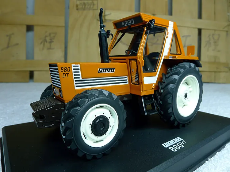 RE P 1:32 FIAT 880 DT Tractor Alloy Metal Diecast Cars Model Toy Vehicles For Children Boy Toys |