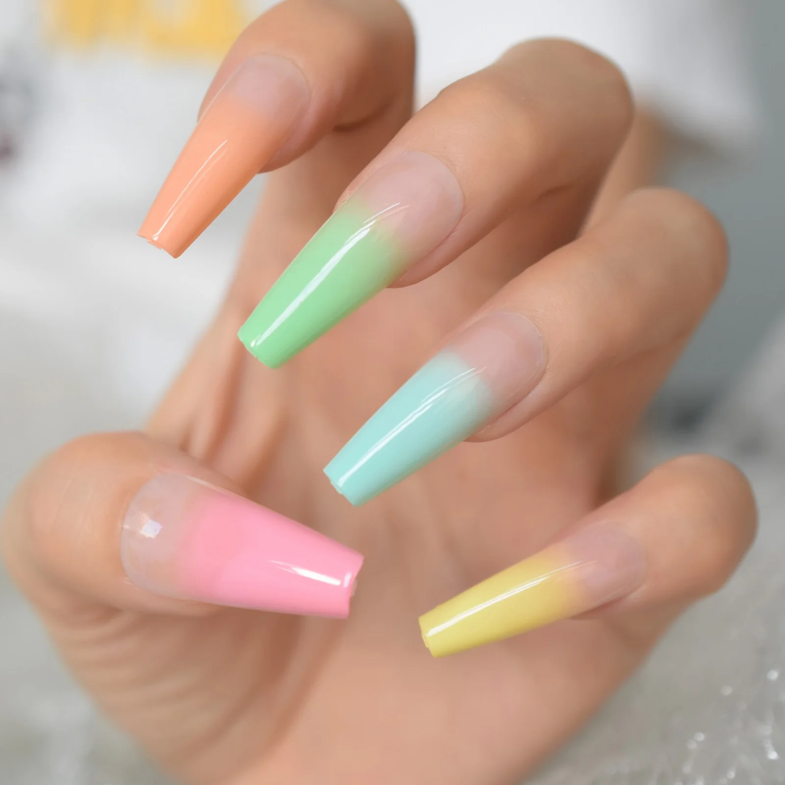 On Nails Ballet Candy Rainbow Fake Nails Set Glossy Gel Shine Nude Ombre French Acrylic Nail