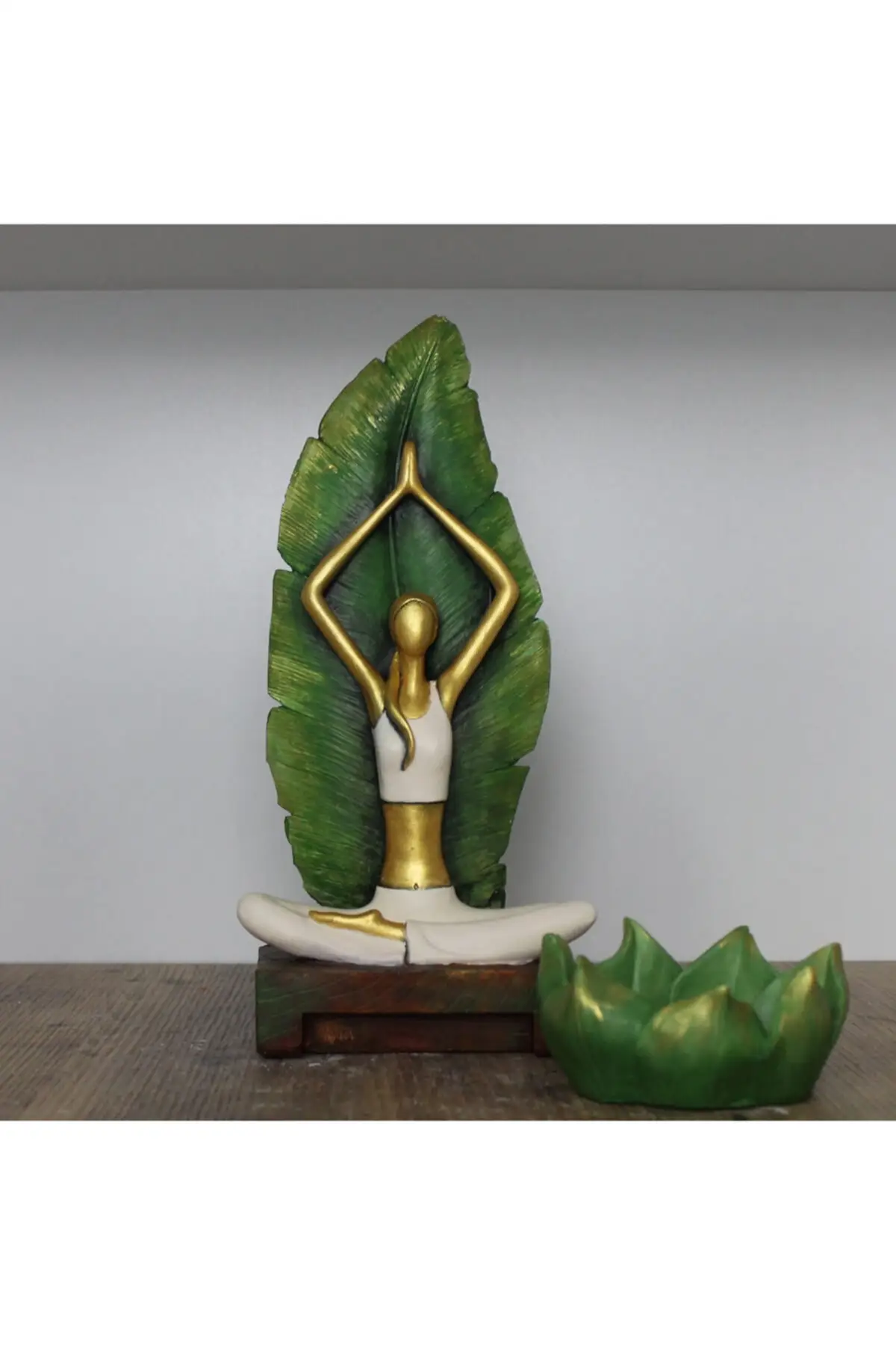 

Yogacı Girl And Candle Holder box home decoration ornament resin art sculpture figurines home decor gift decorative Hand work Design