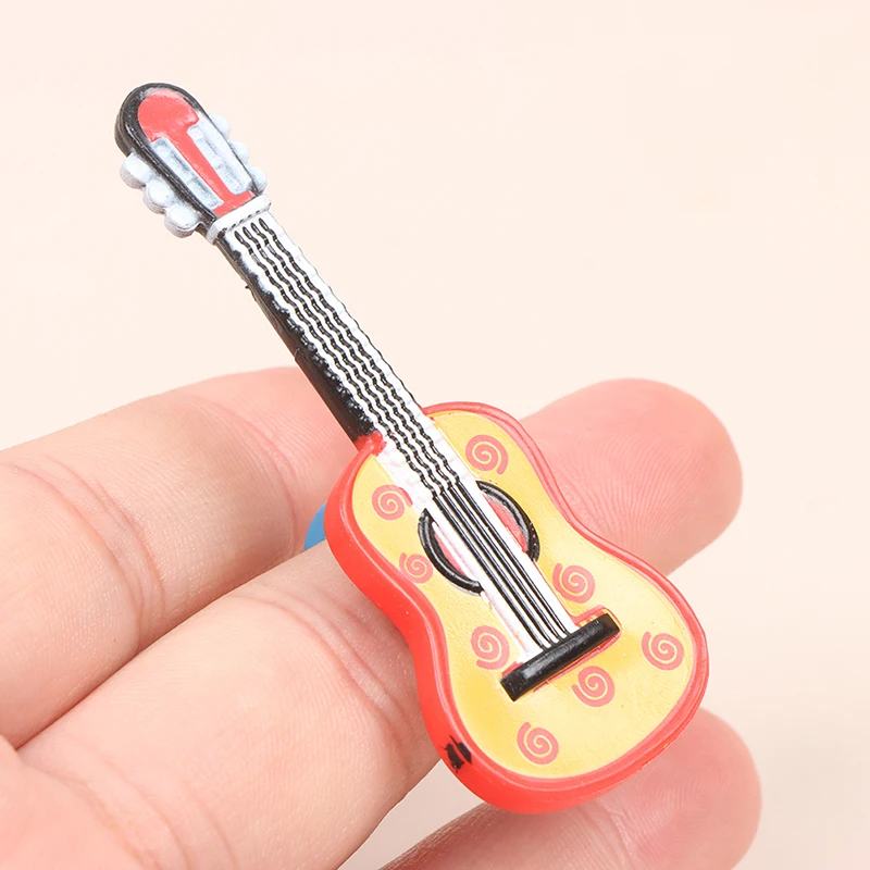

1pcs 1:12 Dollhouse Miniature Music Electric Guitar For Kids Musical Toy House Decor