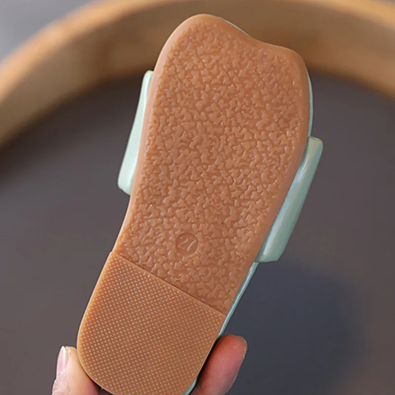 

Summer Children Sandals Kids Baby Girls Solid Color Slipper PU Non-Slip Cool Casual Simple Shoes For Girls