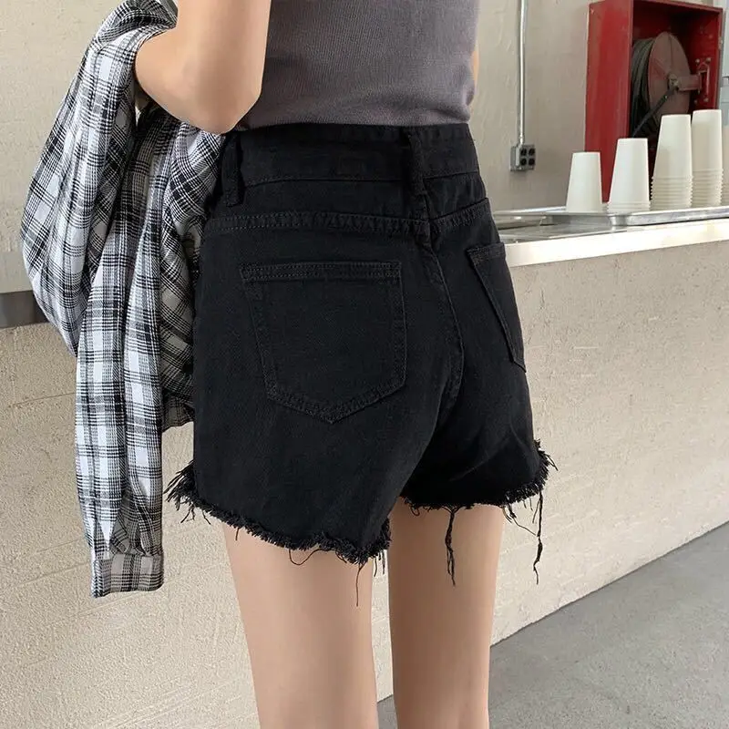 

Denim shorts women's 2021 spring and summer new loose and versatile chic high waist slim wide leg pants with hairline hot pants