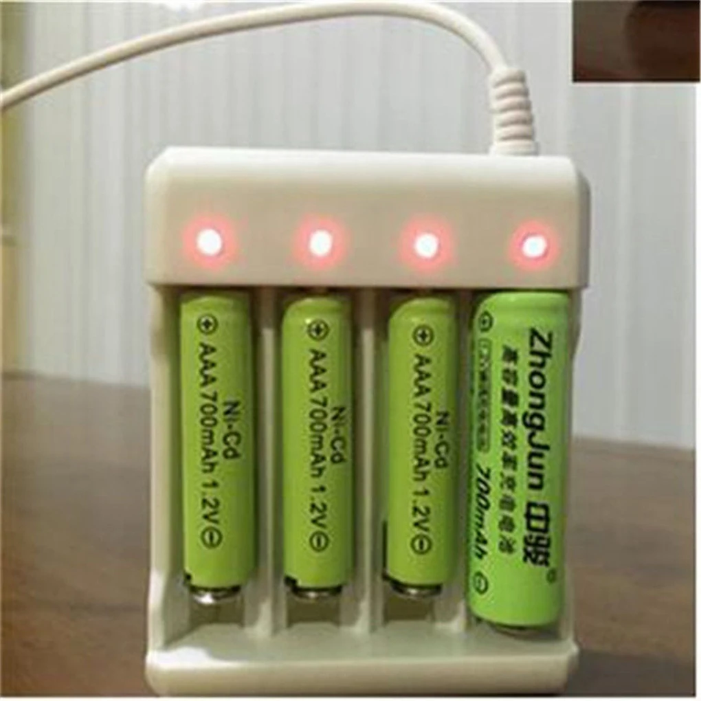 4 Slots USB Fast Charging AAA and AA Battery Charger Short Circuit Protection Rechargeable Battery Station High Quality images - 6