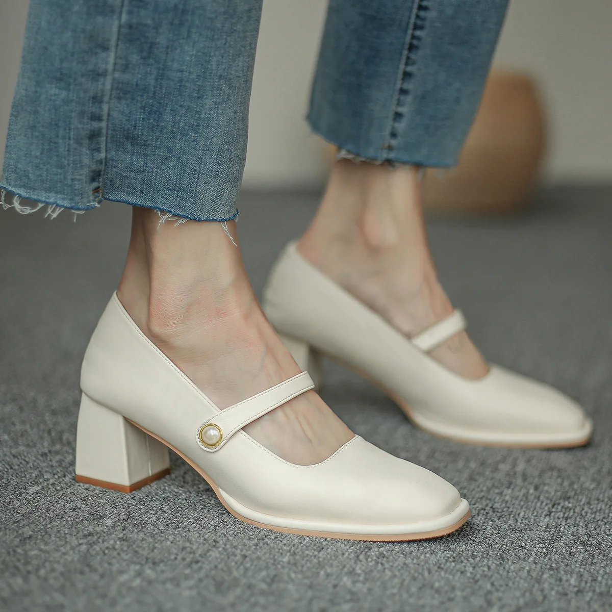 

Thick-heeled Mary Jane Women Shoes 2021 New French Mid-high-heeled Pumps Women Retro College Style Women Shoes Zapatos De Mujer