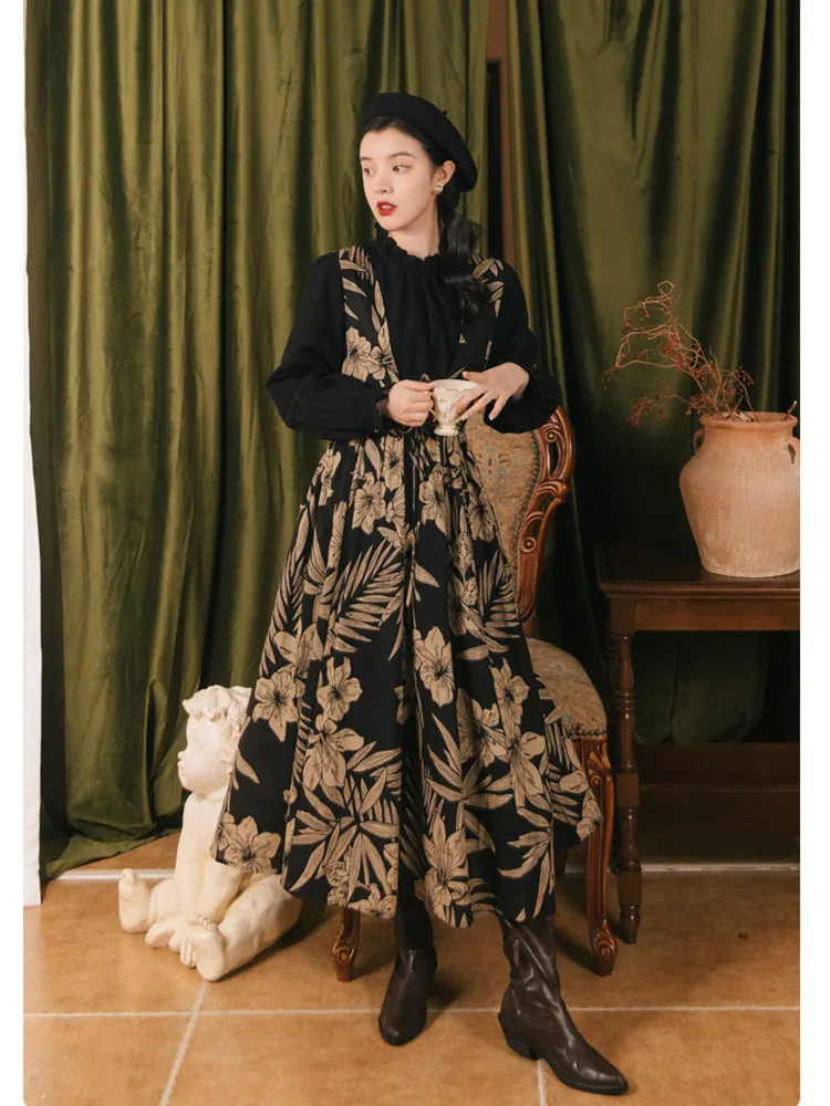 

Осенний Женский комплект из двух предметов, высококачественные комплекты, модная черная рубашка в стиле ретро + винтажное платье на бретеля...