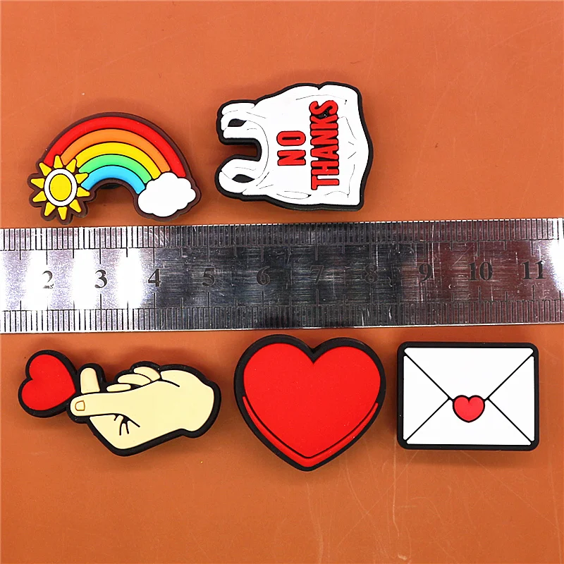 Heart-Shaped PVC Shoe Charms Accessories Love Rainbow Vest Shoes Buckle Decorations fit Croc JIBZ Kids X-mas Party Gifts U261