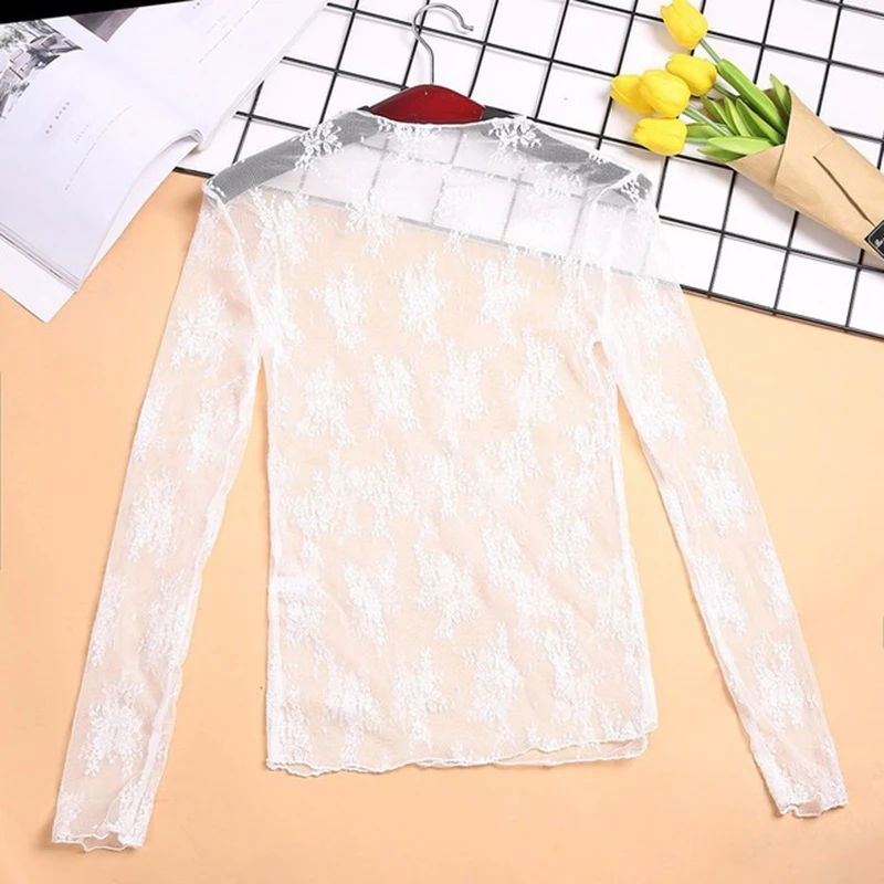 Женская Кружевная футболка TWOTWINSTYLE весенняя белая Прозрачная Футболка с