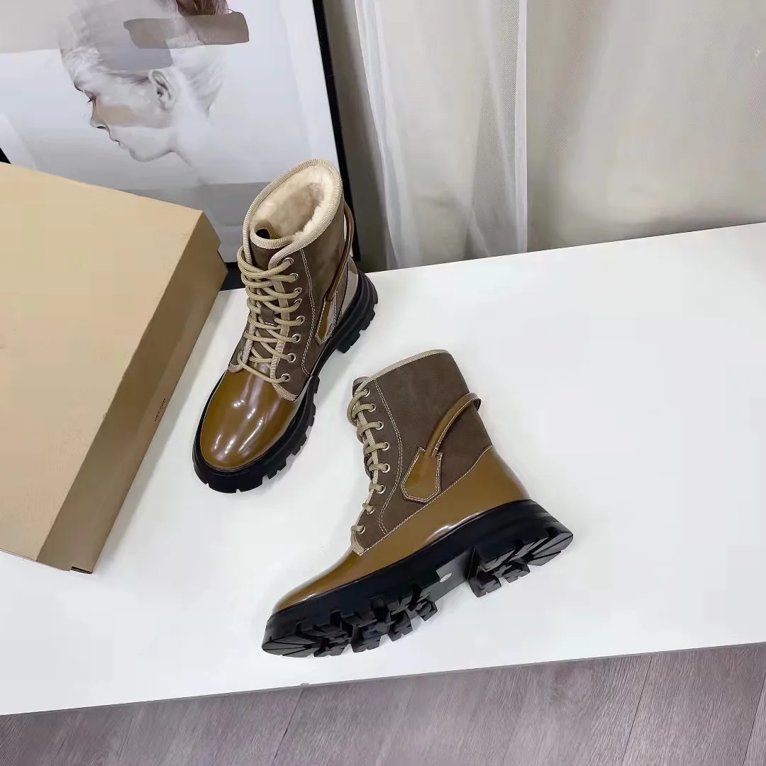 

Hello, dear friend, the payment failed. The bank said that your account has been used too many times. Can you use someone else's