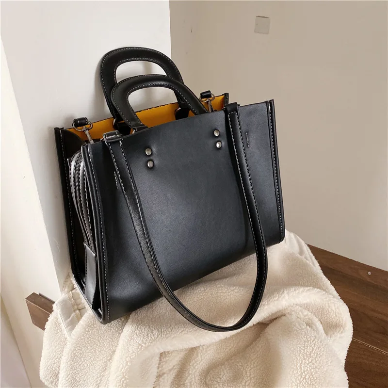 

Женская сумка большой вместимости, новинка 2020, большая черная сумка-мессенджер в Корейском стиле, универсальная атмосферная сумка на одно п...