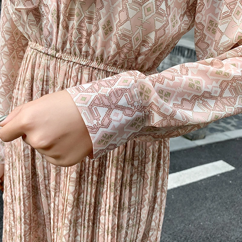 С цветочным принтом плиссированные шифоновые платья с открытыми плечами пляжное