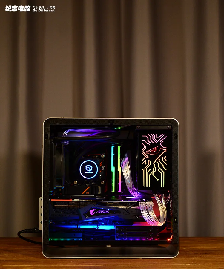 Qiao Sibo UMX3 Dacentrurus 5 3600/I7 8700/RTX2060S/2070 S компьютерные игровые консоли с водяным охлаждением