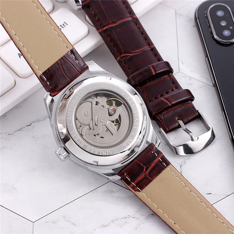 

Swiss brand mechanical watch automatic calfskin strap fashion trend high quality high quality aaa watch