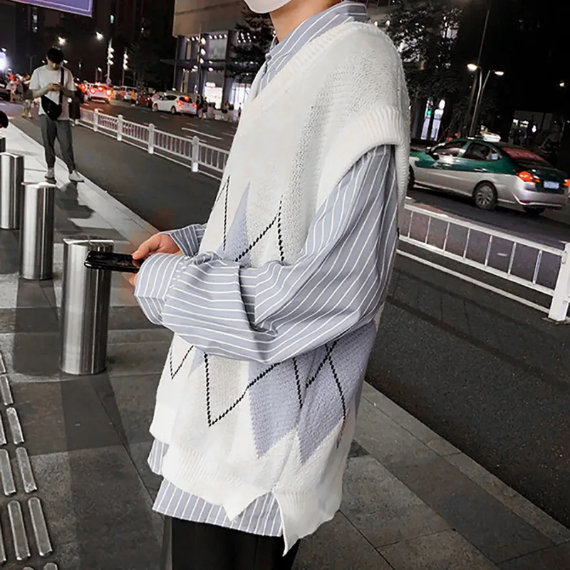 

Fashion Men Sweater Vest Autumn Knitted Male Korean Style Trend Loose V-neck Sleeveless Waistcoat Vest Sweater College Style