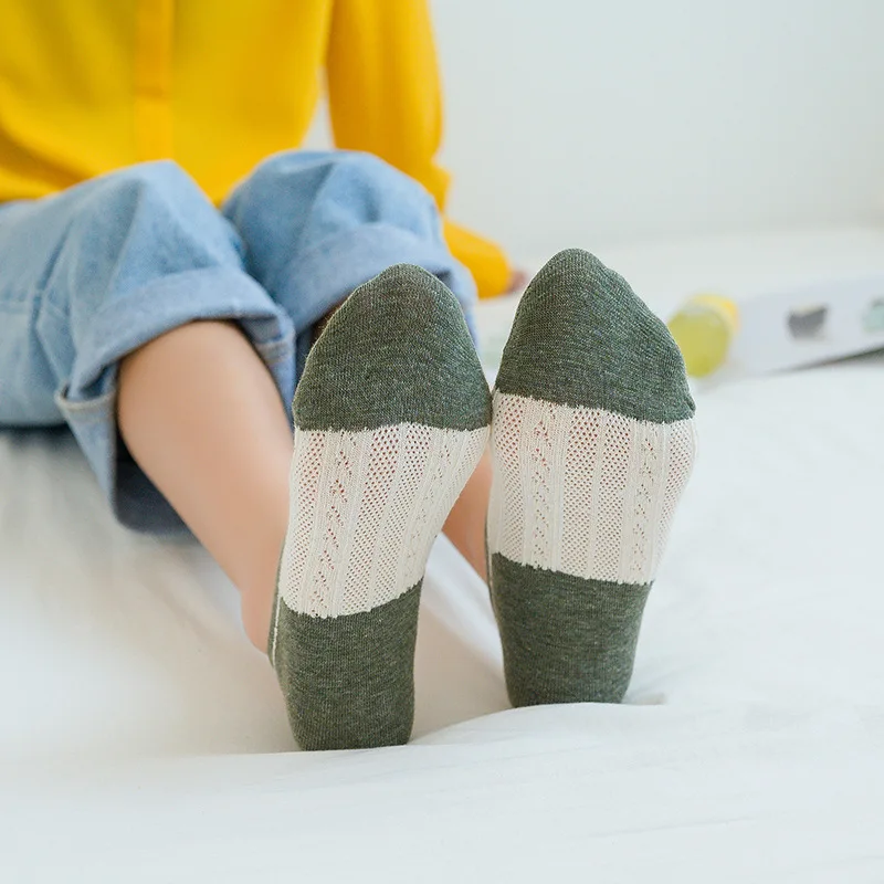 

5 Pairs New Spring Summer Fashion Hollow Women Boat Socks Short No Show Soft Mesh Breathable Cotton Invisible Socks 5 Colors