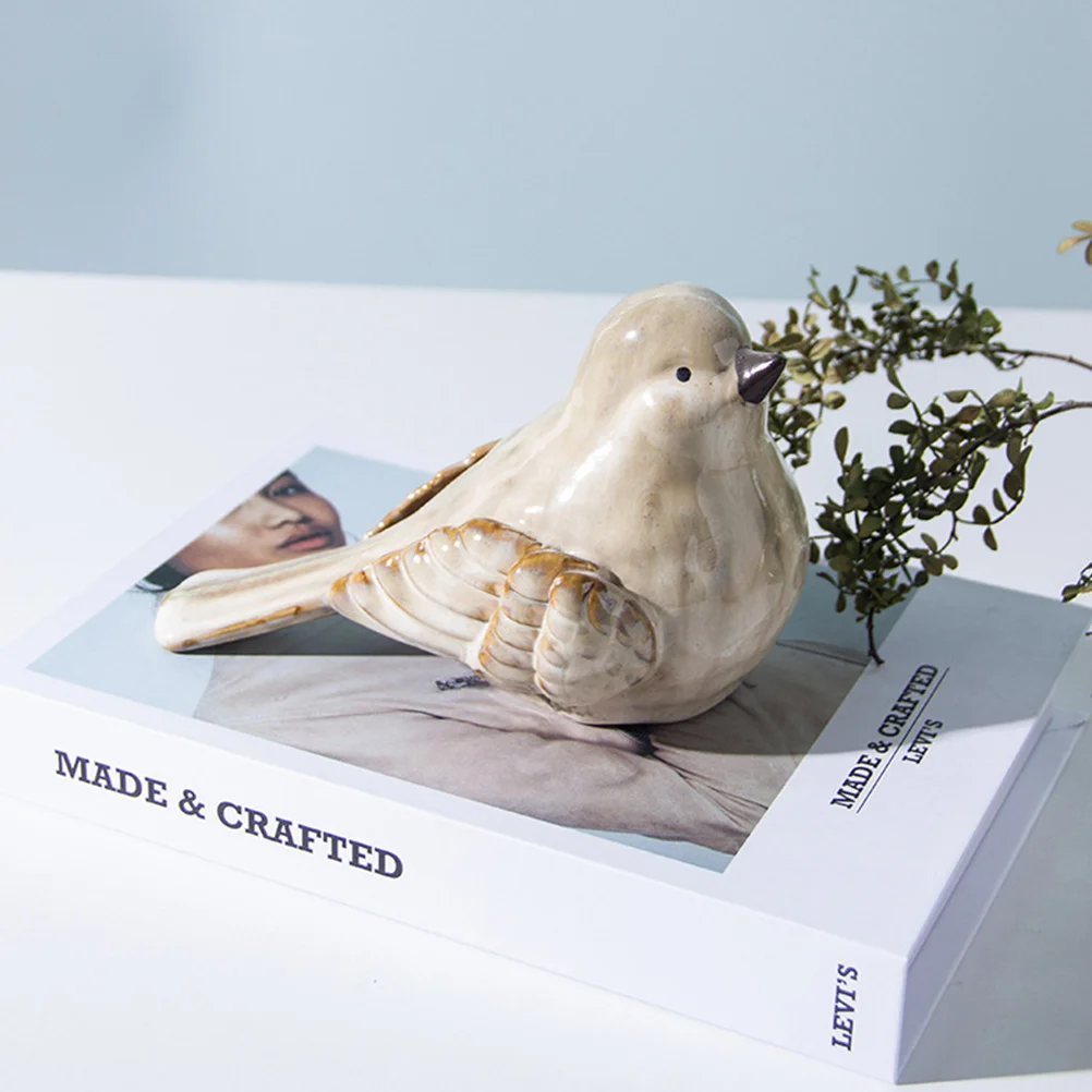 

1Pc Lovely Bird Decoration Delicate Bird Decor Desktop Ornament for Home