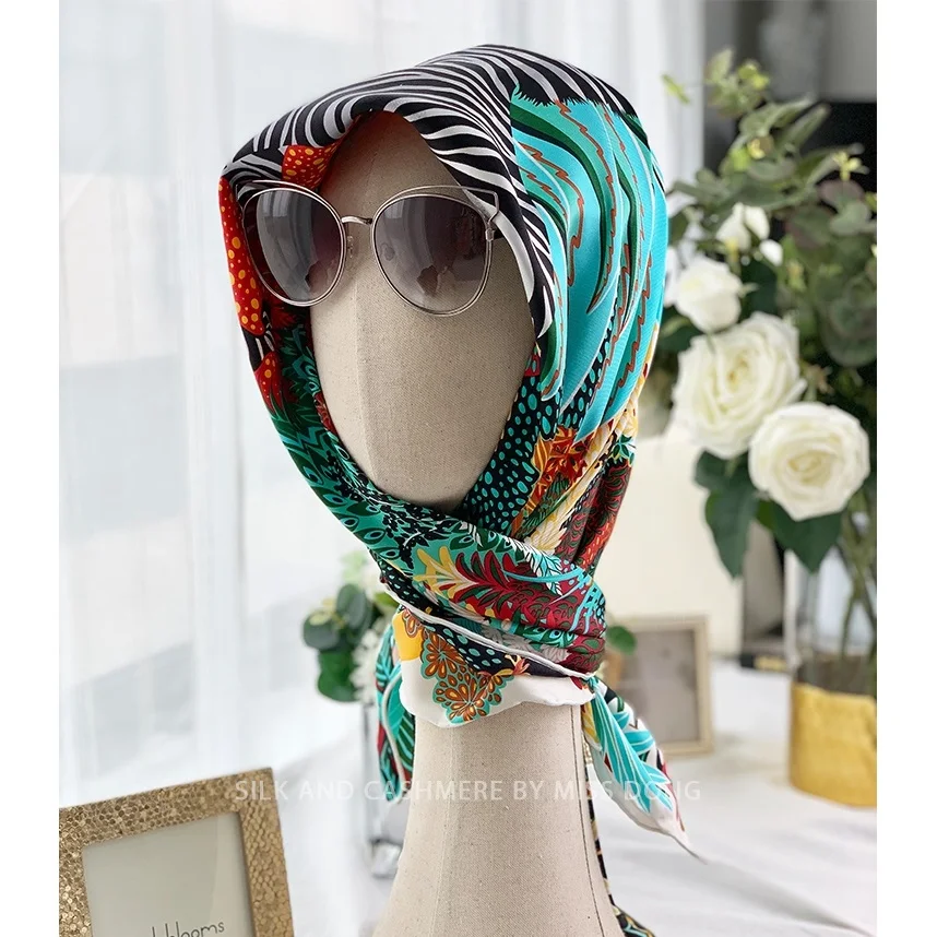 Best 35 X35 100% Seide Schal Hijab Kopf Schals für Frauen Mode Zubehör Geschenke