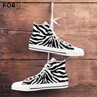 Женские кроссовки из Вулканизированной Ткани FORUDESIGNS, с принтом зебры, белого и черного цветов, на каждый день, для весны и осени