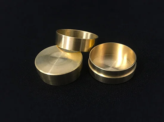 Медные динамические монеты (медная коробка половина долларов версия) Волшебные