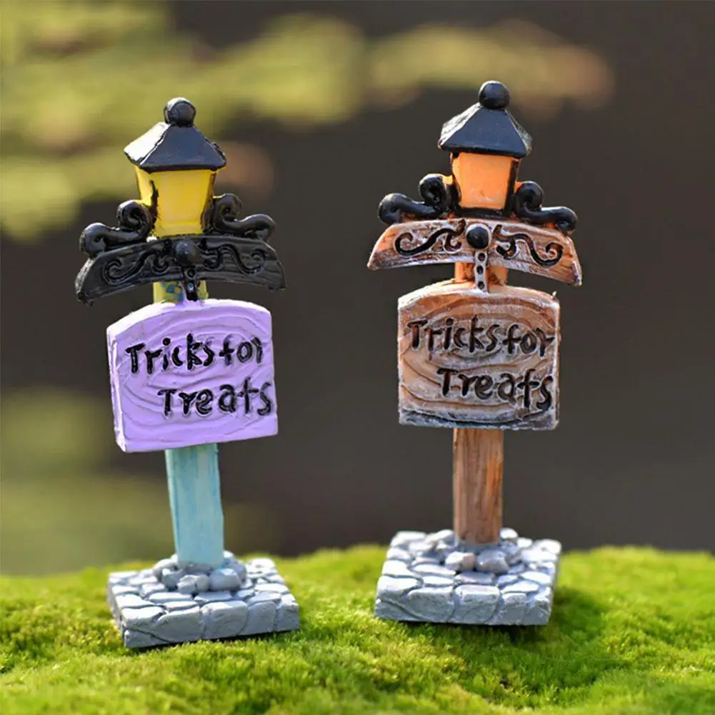 

Miniature Streetlights Resin Crafts Decorations Moss Micro-landscape Guide Signs Christmas Party Garden Gift