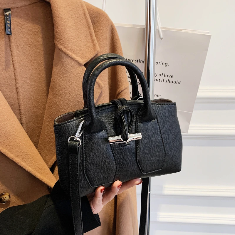 

2021 New Korean Fashion PU Female Bag Lock Solid Color Small Square Bag Mini Purses Handbags Chic Hobos Small Purses Female Sac