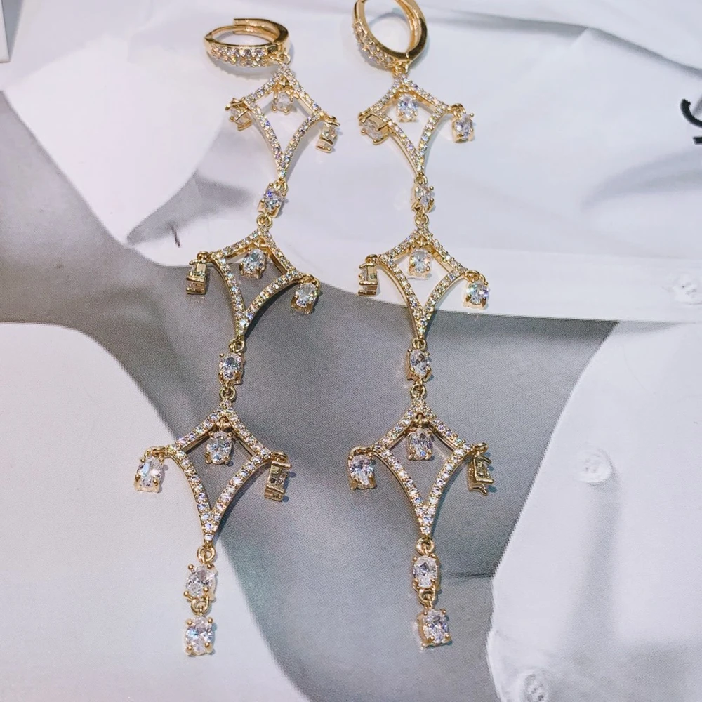 Женские свадебные серьги в виде ракушек с бриллиантами и кисточками S925