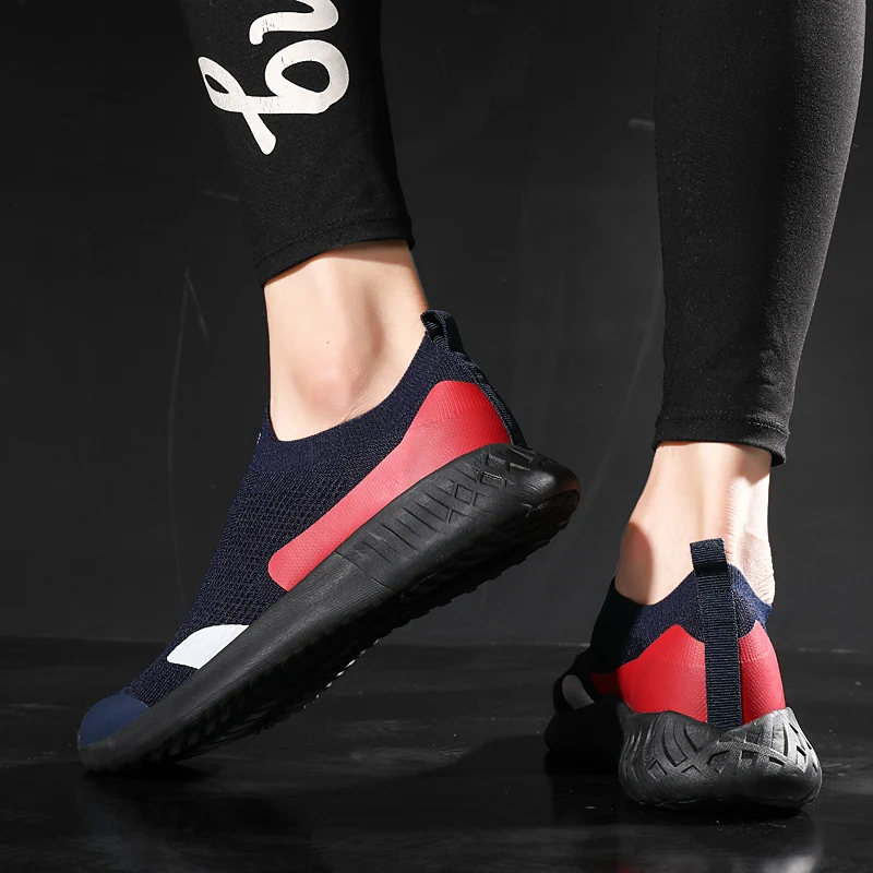 

New Casual Sneakers Men Low-top Breathable Tide Shoes Flying Woven Sports Men Shoes Cover Foot One Foot Large Size Flat Tennis