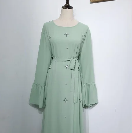 

Hand made diamond beading muslim peignoir Robes syari Dubai Fashion female full length ruffles Abaya Muslim Dress with belt