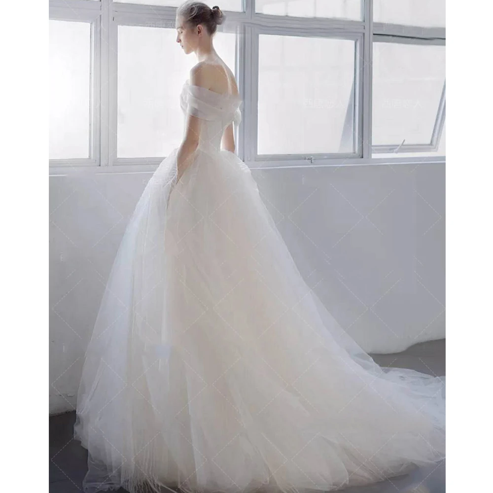 

Dioflyusa Retro Satin Strapless Wedding Dress Women Sleeveless Lace Up Gown Female Elegant White Bride Dress Vestido De Noiva