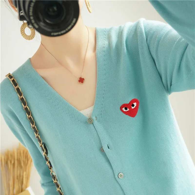 

Fashion sweater cardigan women's V-neck cardigan cotton cardigan love embroidery cardigan Long Sleeve Sweater Cardigan