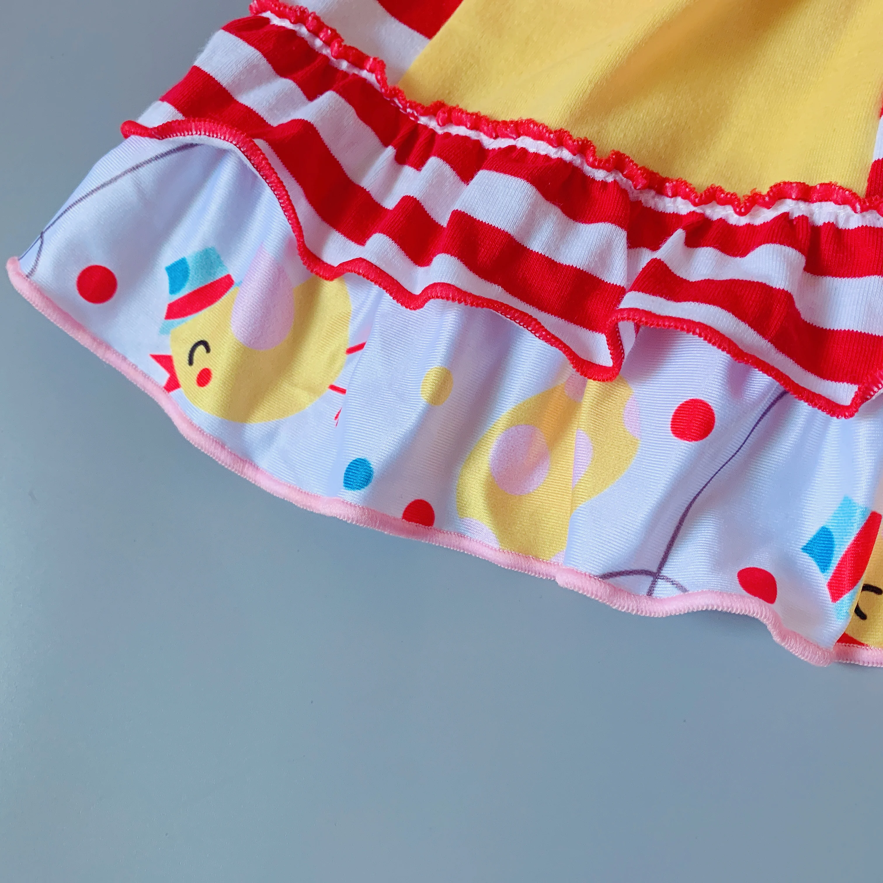 Платье принцессы голубое с карманами на возраст 2-3 года