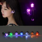 1 шт. светодиодная серьга светящиеся серьги-гвоздики с кристаллами нержавеющая лампа до Рождественская вечеринка светящийся Рождественский бар Rave Свадебная бижутерия подарок