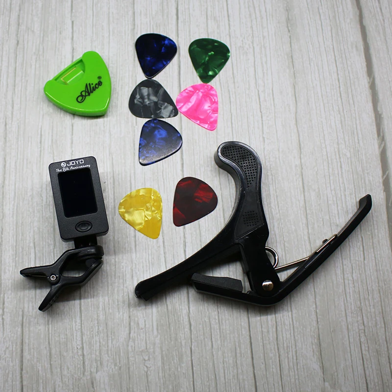 Набор инструментов тюнер для гитары + каподастр искусство 7 целлулоидных