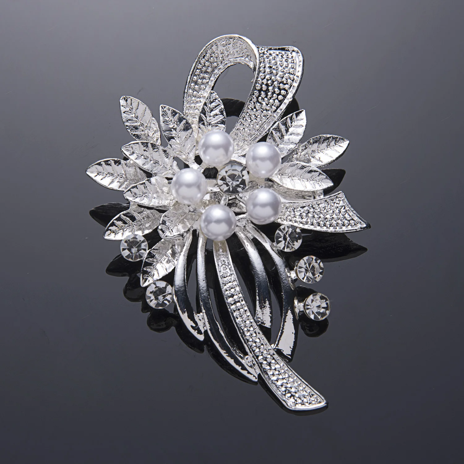 Женская брошь цветок Rinhoo большая Серебристая из металлического сплава в форме