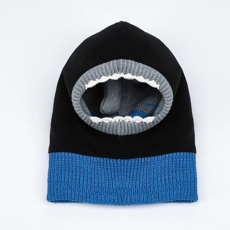 Зимняя шапка шлем вязаная для мальчиков флисовая подкладка детская теплая с