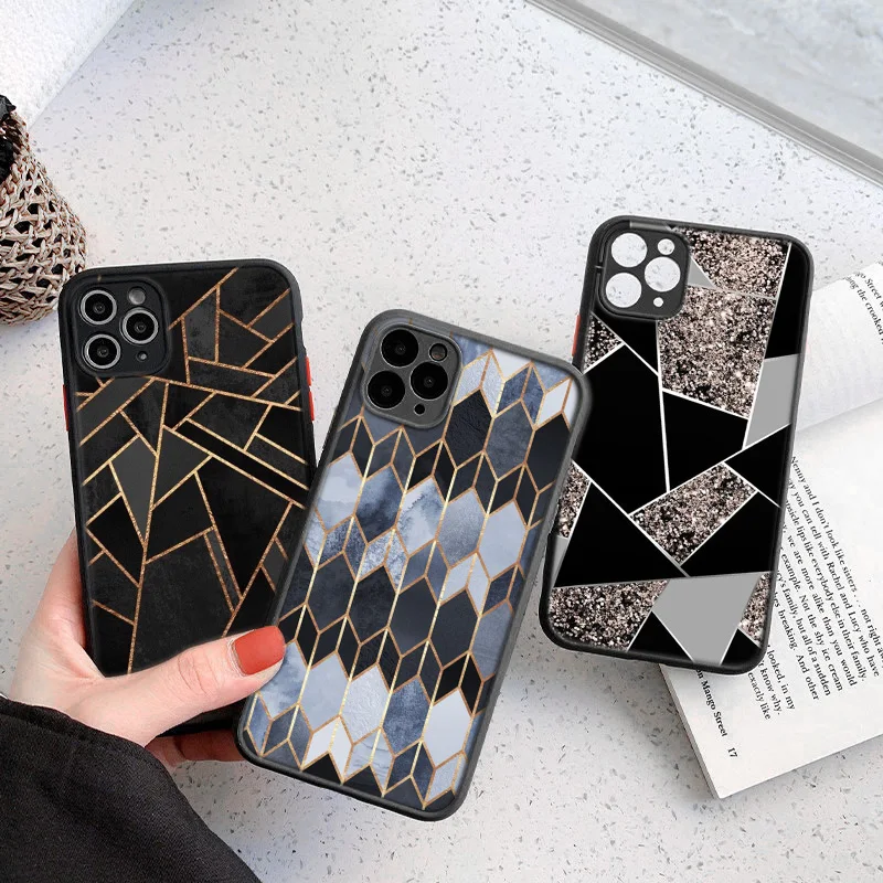 

Three-color Black Quadrilateral Phone Cases For iPhone 11 12 11Pro Max XR XS Max X 8 7 Plus TPU Hard PC Shockproof Back Cover