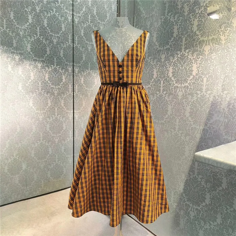 

Retro V-Neck Fairy Skirt High Waist Bow Sweet V-Neck Suspender Yellow Plaid Maxi Dresses Women Holiday Party Clothing Summer