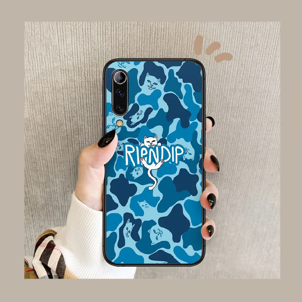 

American street style cat Phone case For Xiaomi Mi note 10 A3 9 MAX 3 A2 8 9 Lite Pro ultra black Back Painting Bumper Fashion