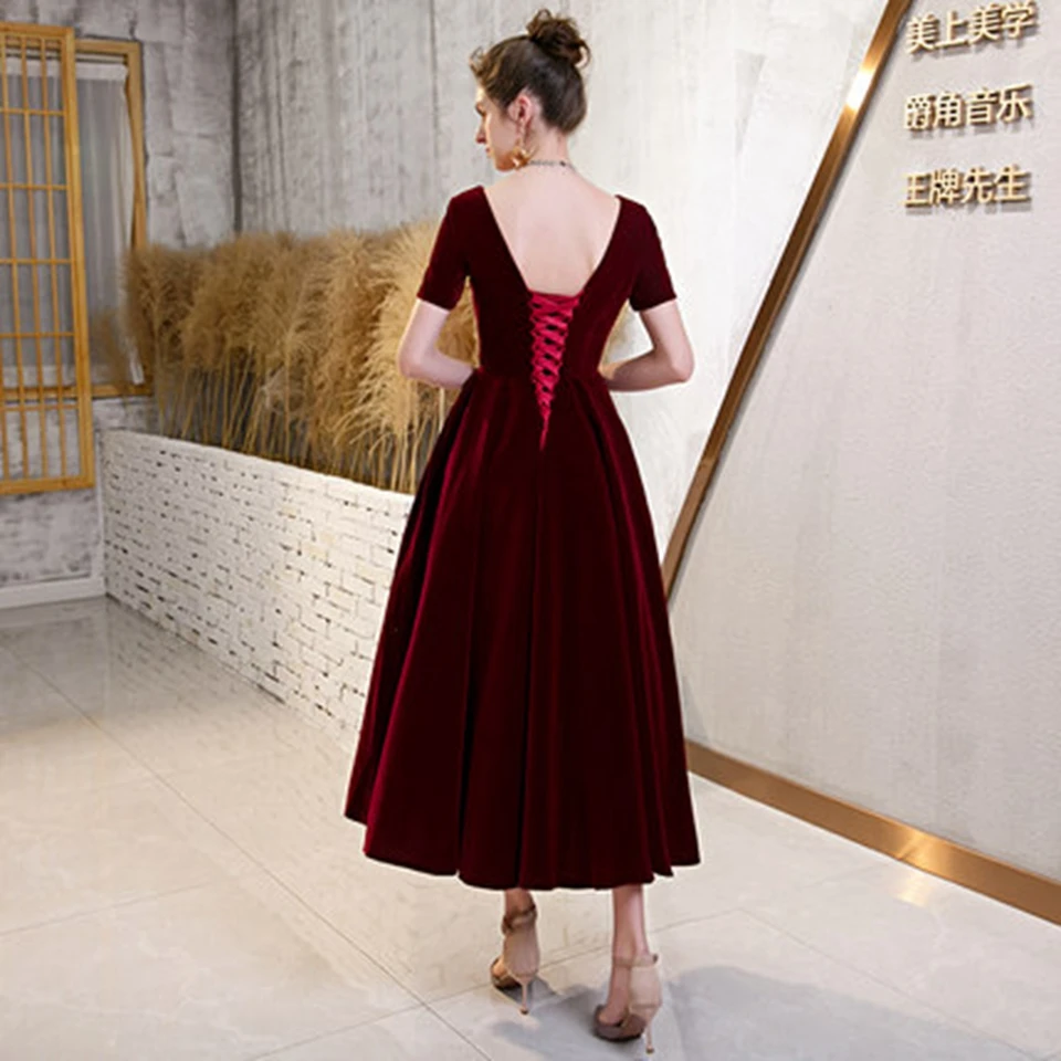 Бордовые вечерние платья 2021 велюровые женские с коротким рукавом для выпускного